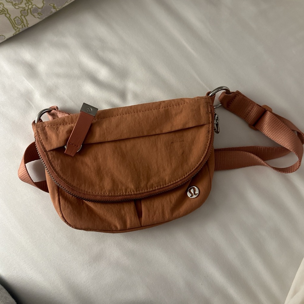 Lululemon Crossbody or fanny pack in salmon discontinued color